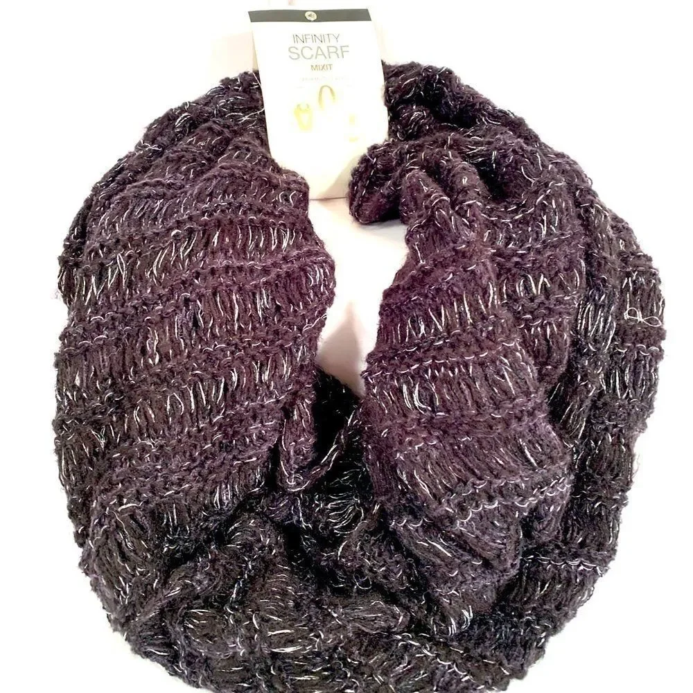 BLACK & METALLIC SILVER INFINITY SCARF MIXIT NWT